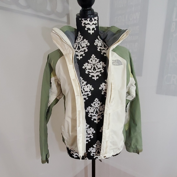 The North face hyvent jacket XS - Picture 7 of 8